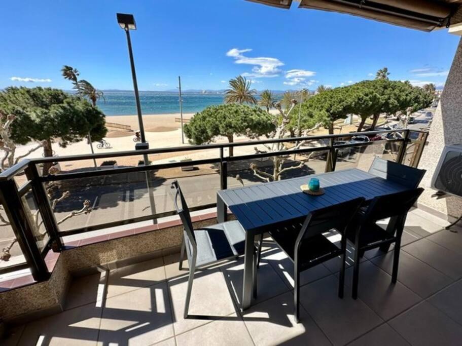 Roses Apartments - Marivent Εξωτερικό φωτογραφία